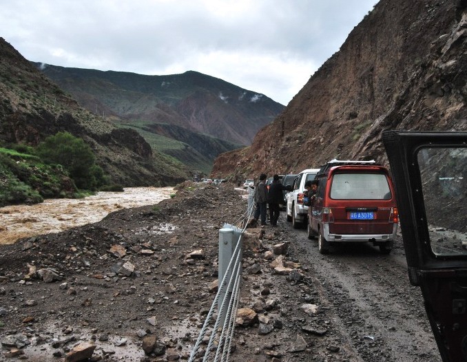 道路.jpg