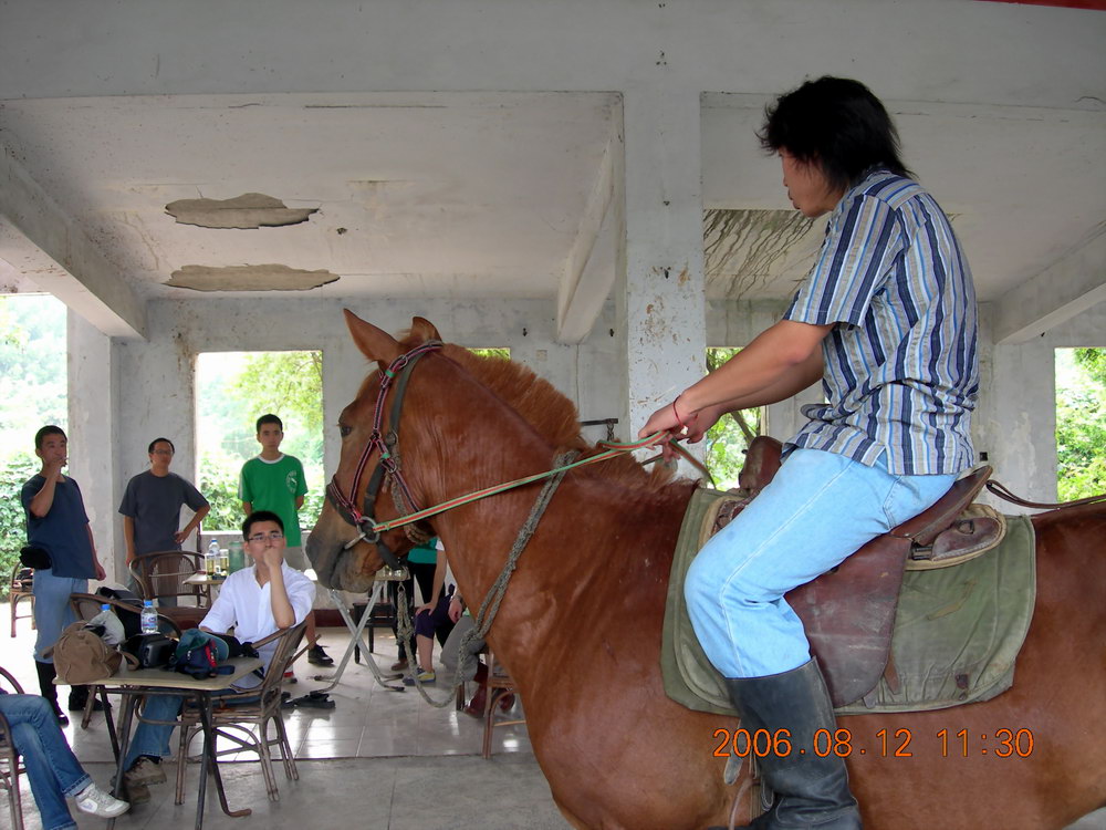烈日下，马背上，汗水浸泡的快乐——8月12日马帮活动