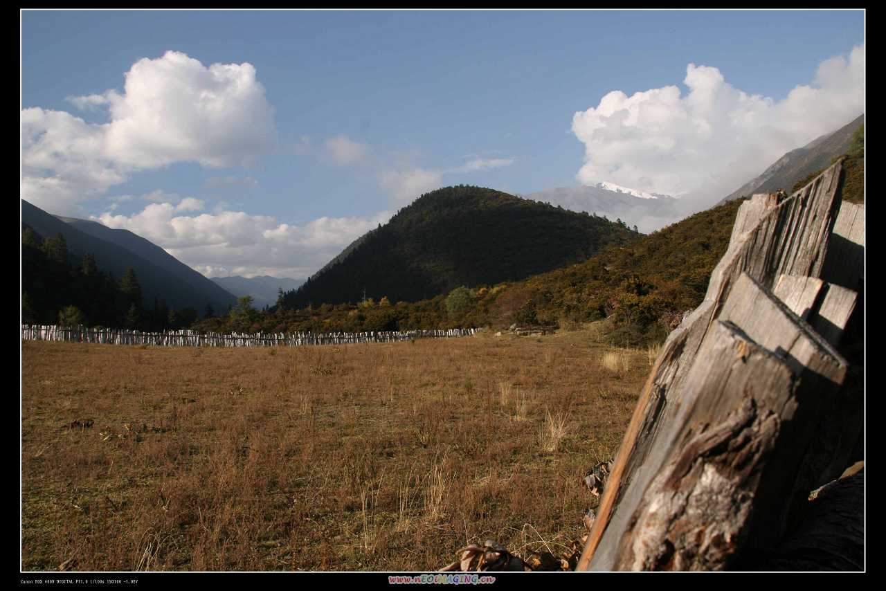 行走在贡嘎山