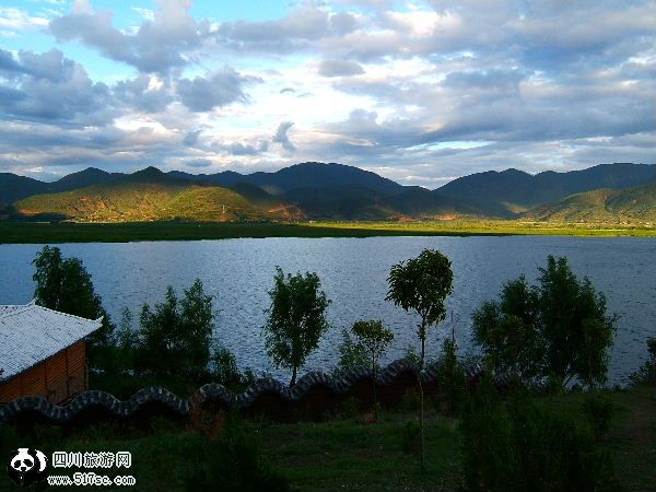 求助：四川泸沽湖旅游