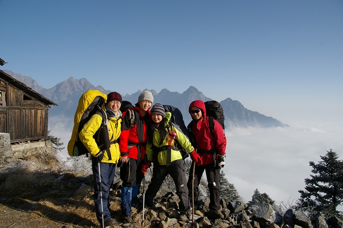 迟来的---元旦登九峰看日出，穿银厂沟逃票之旅