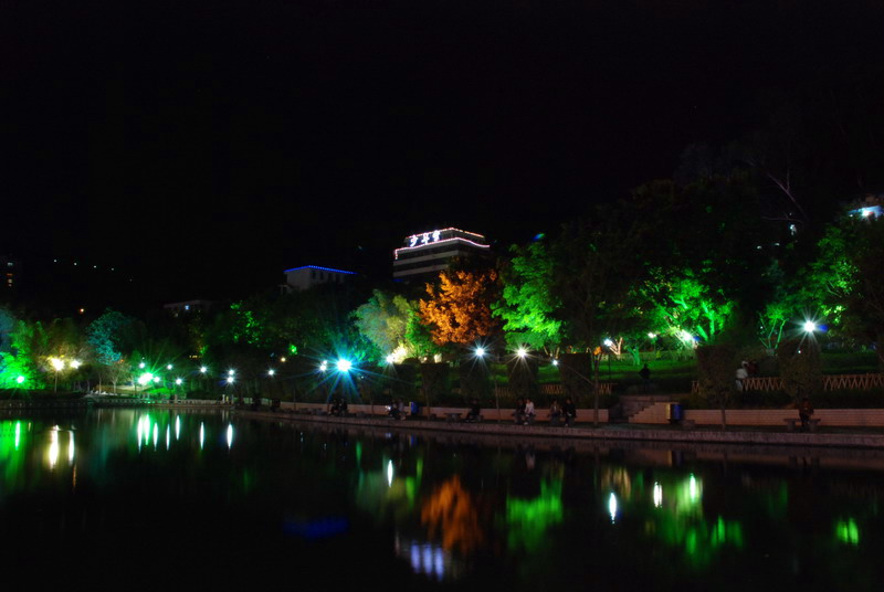 [原创]攀枝花竹湖园夜色